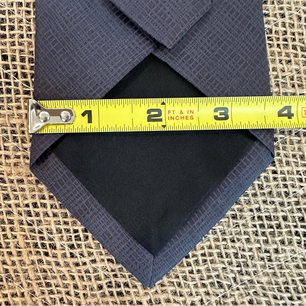 Classic Charcoal 100% Silk Tie Monochrome grid pattern 4 X 58‎ inches